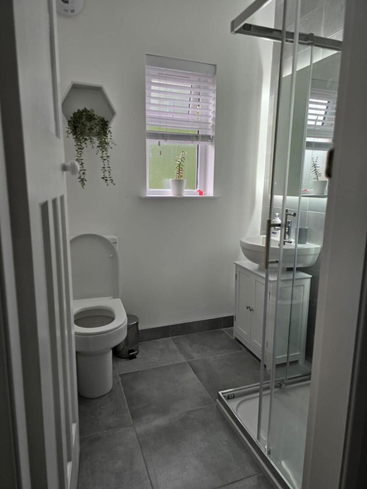 Perfect From Home, Heart Of Sleeps 6 * Belfast